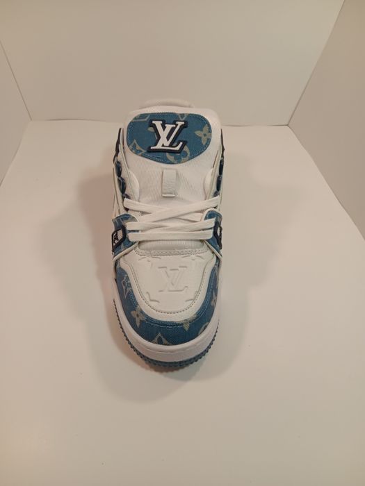 Louis vuitton Trainers. Сини и черни.