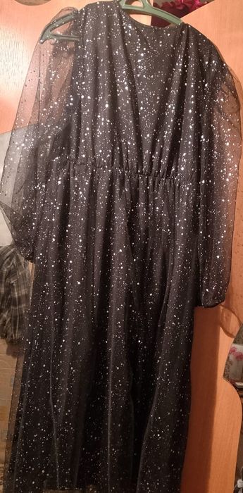 Продам новое платье