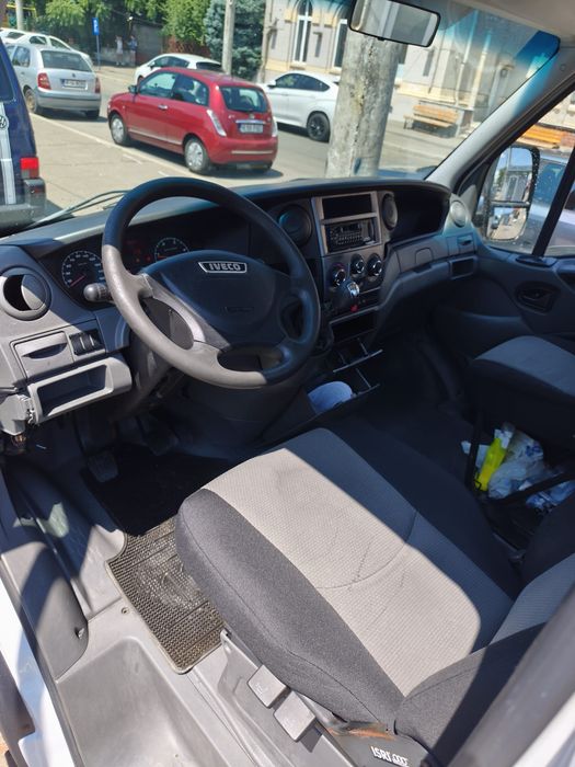 Iveco Daily sasiu 3m (basculabil )