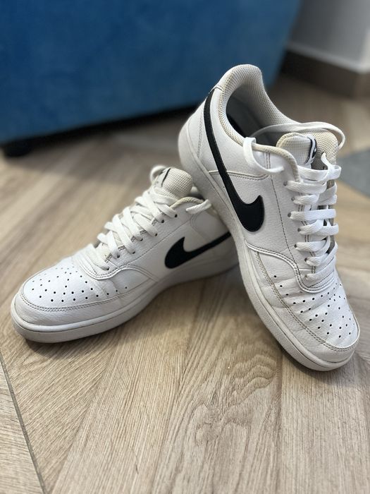 Adidasi Nike nr 42.5