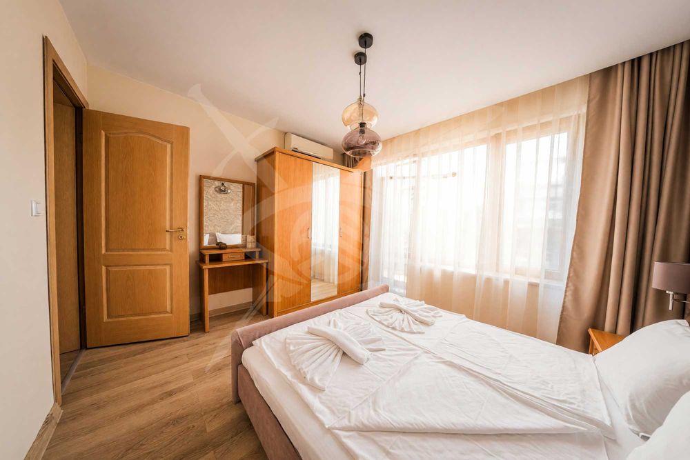 Продава се Тристаен апартамент в Свети Влас - 98 кв.м за 1409 €/кв.м - Снимка #1