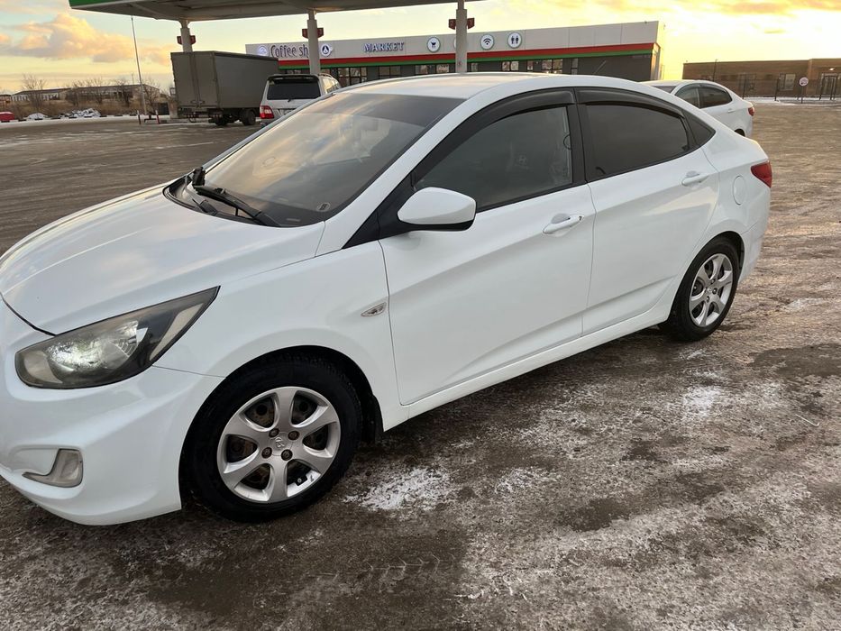 Hyundai accent Срочно Продам