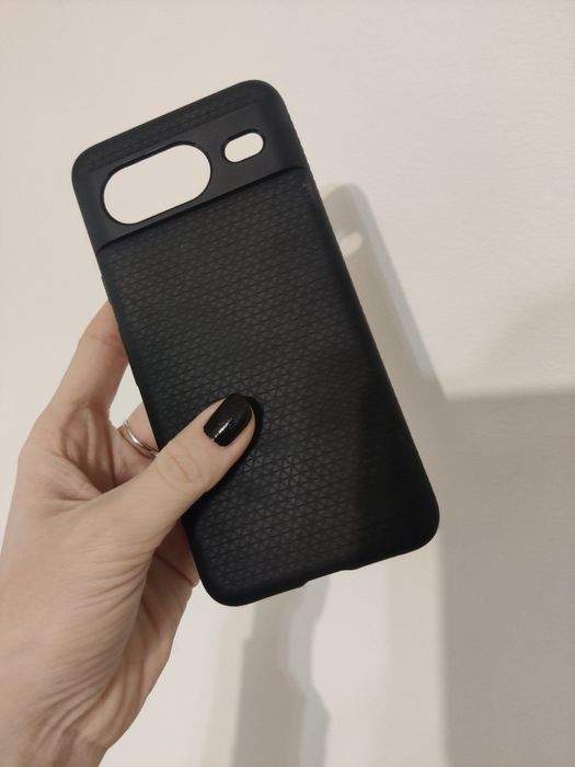 Google Pixel 8 с кейсове и протектори