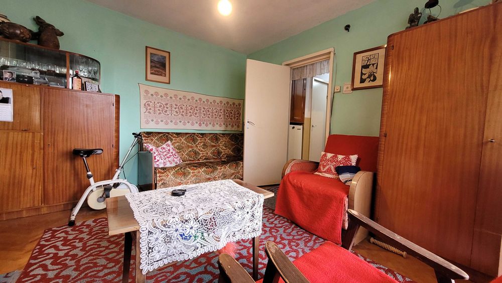 Apartament cu două camered de vânzare în Reghin