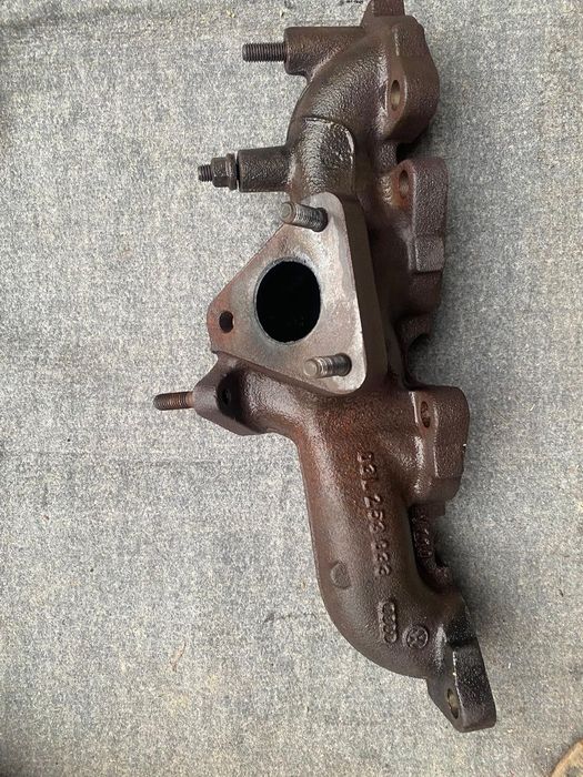 Vând Motor 2.0TDI