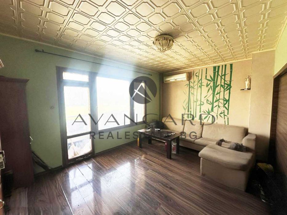 Продава се Тристаен апартамент в Пловдив, Тракия - 96 кв.м за 691 €/кв.м - Снимка #1