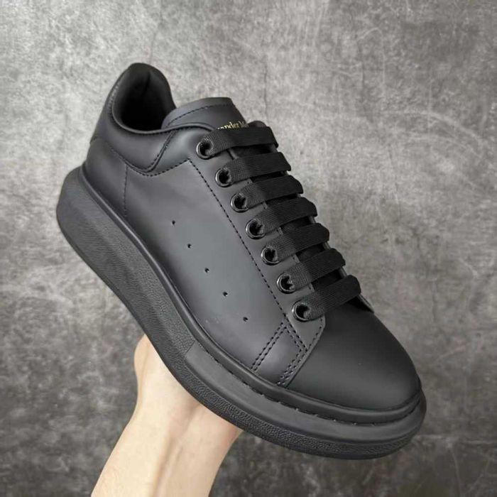 Alexander McQueen Oversized Sneaker
