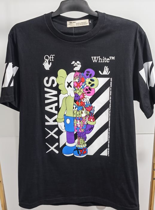 Tricou Off-White c/o Virgil Abloh x KAWS cu Imprimeu Graphic – Negru. Marime XL