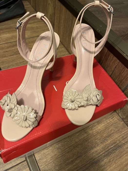 Vand sandala de gala Epica marime 38