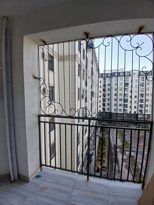 3 xonali kvartira Qorasuvda