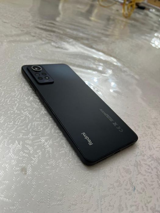 Продам редми нот 12 про