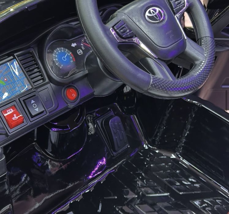 Продам детскую машину