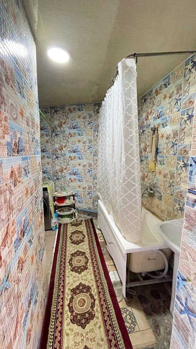 Продается участок 2,3 сотки 5 комнат Бектемир РОВД