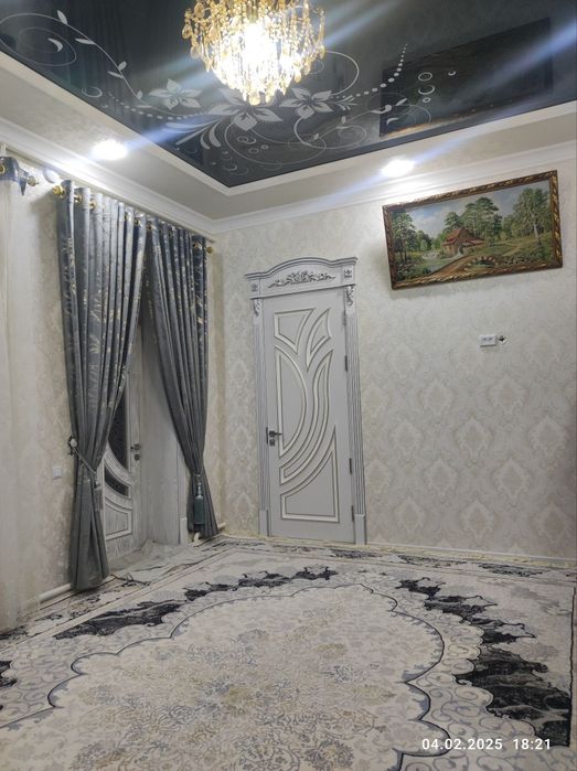 Qarshi shaxar saroy feron mahalla 6 sotix 6 xonali xovli