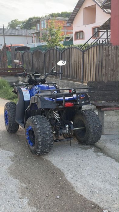 Vand atv de 200 cc jrh 8500lei negociabil