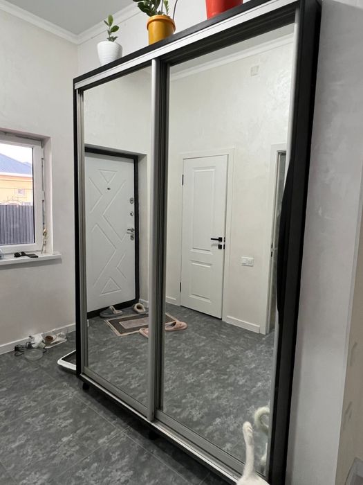 Продается шкаф купе