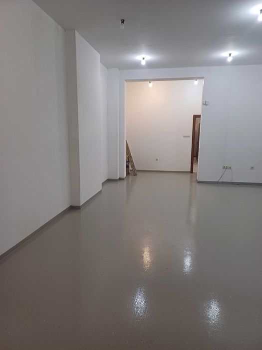 Дава се под наем Магазин в София, Овча купел - 65 кв.м за 765 € - Снимка #1