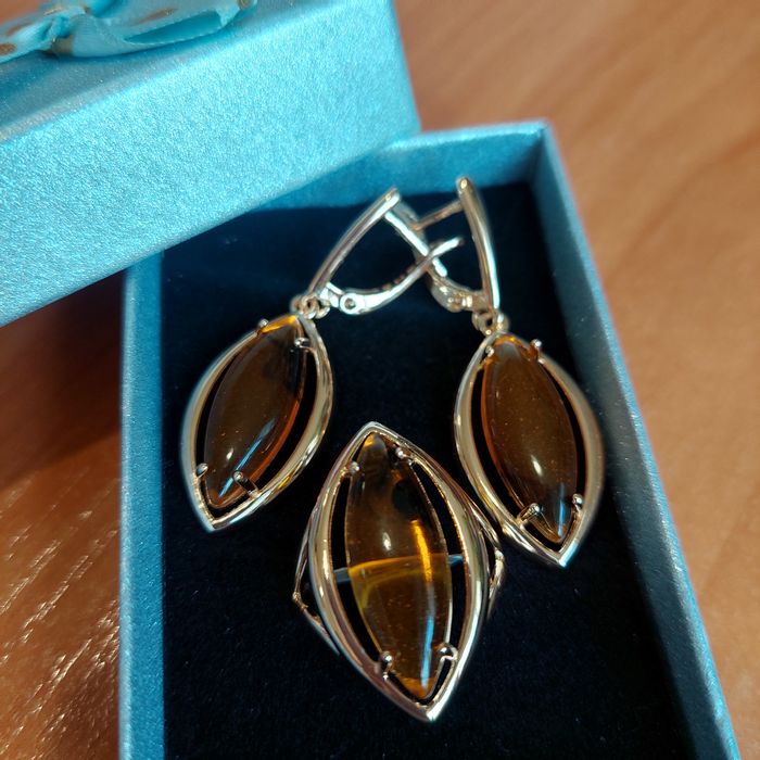 Продам новый комплект