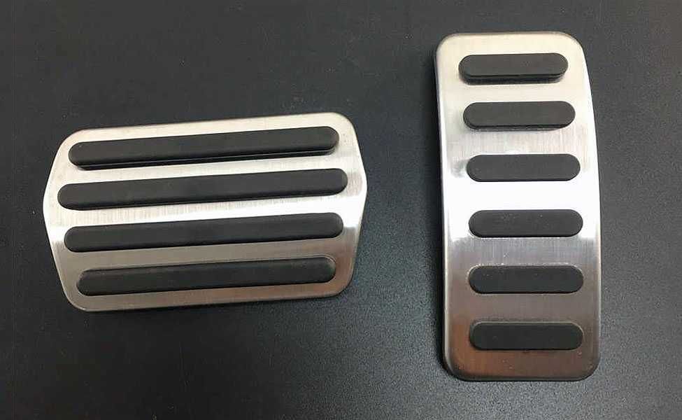 Ornamente INOX pedale R-Design - Volvo XC40