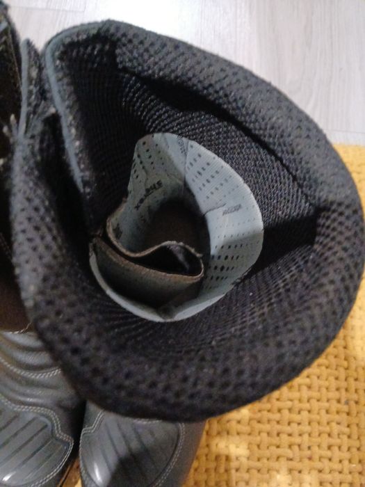 Ботуши за мотор 41