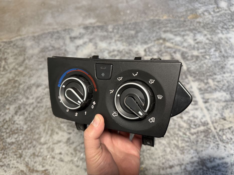 Управление за климатик Пежо Боксер