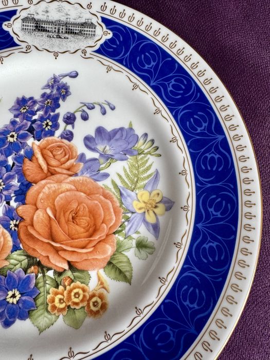 Порцеланова  чиния , колекционерска– Chelsea Flower Show 1988