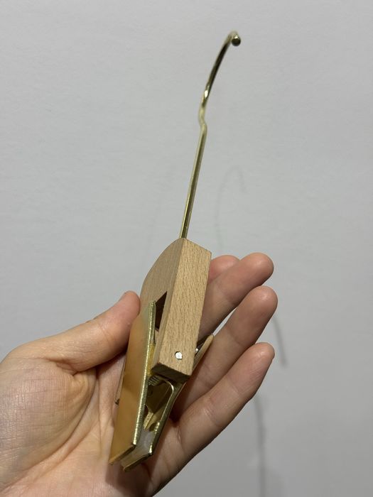 Вешалки для одежды