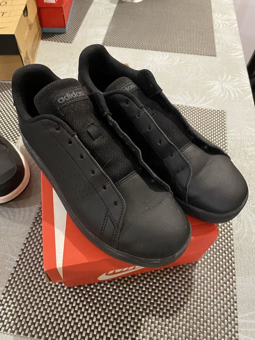 Черни кецове Адидас 38