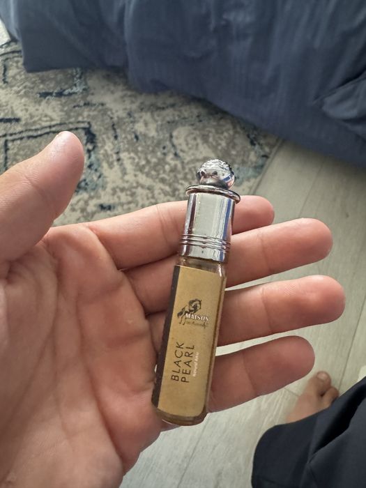 Продам миск  почти полный
