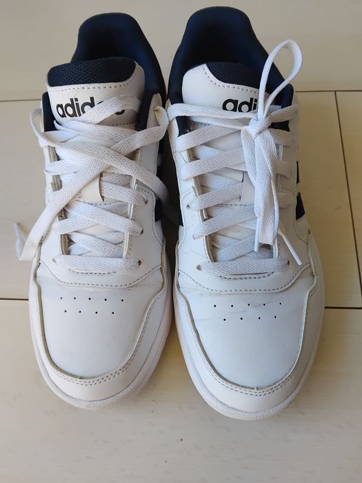 Дамски маратонки, Адидас 38 номер