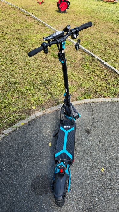 Vând trotinetă electrică 800W, pliabilă