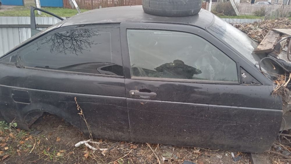 Продам ваз 21123 купе