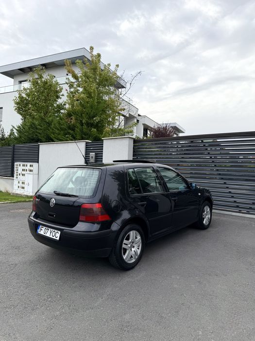 Golf 4 - 1.4 MPI - Ediție SPECIAL - Trapă !!!