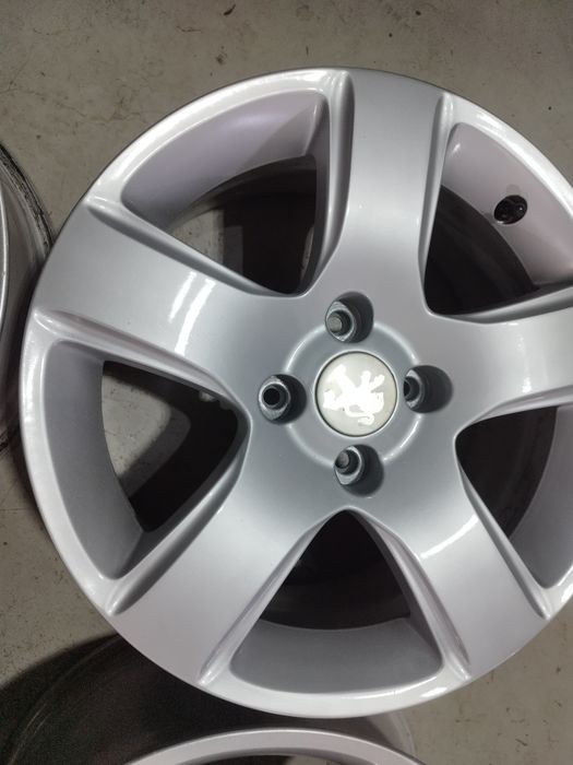 Jante originale Peugeot 4x108 r16