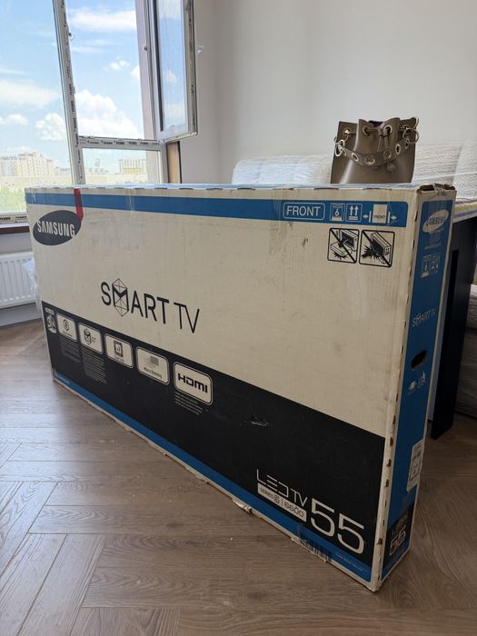 Телевизор Samsung 55”
