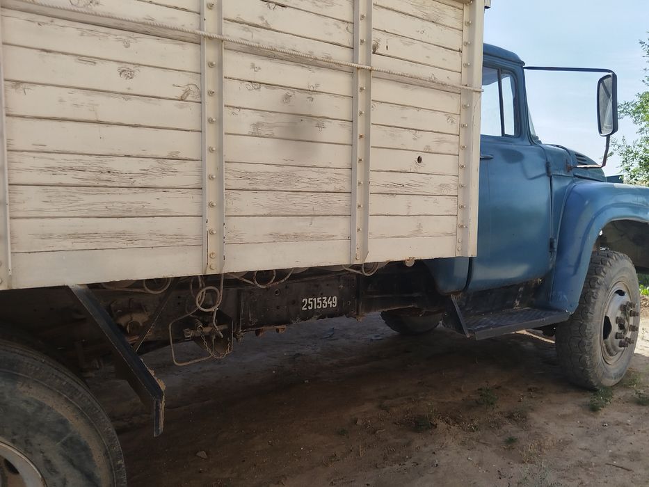 zil 130 sotiladi