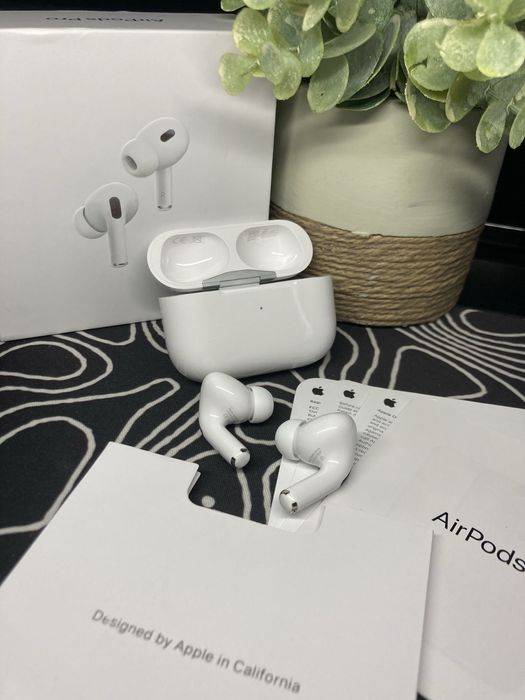 Vand Airpod pro 2nd Generation - Sigilate, Noi