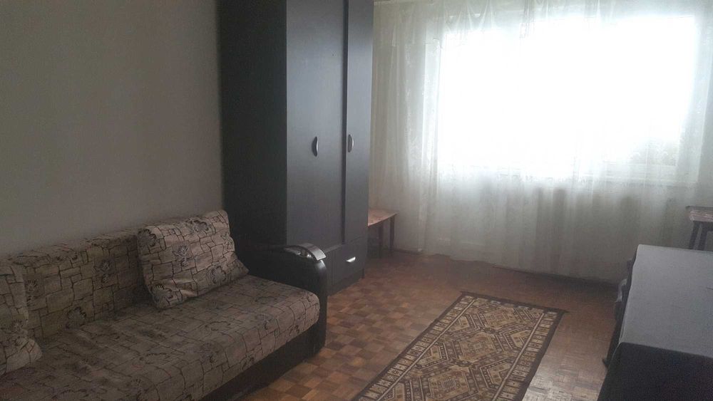 Închiriez cameră apartament 3 decomandate Orizont