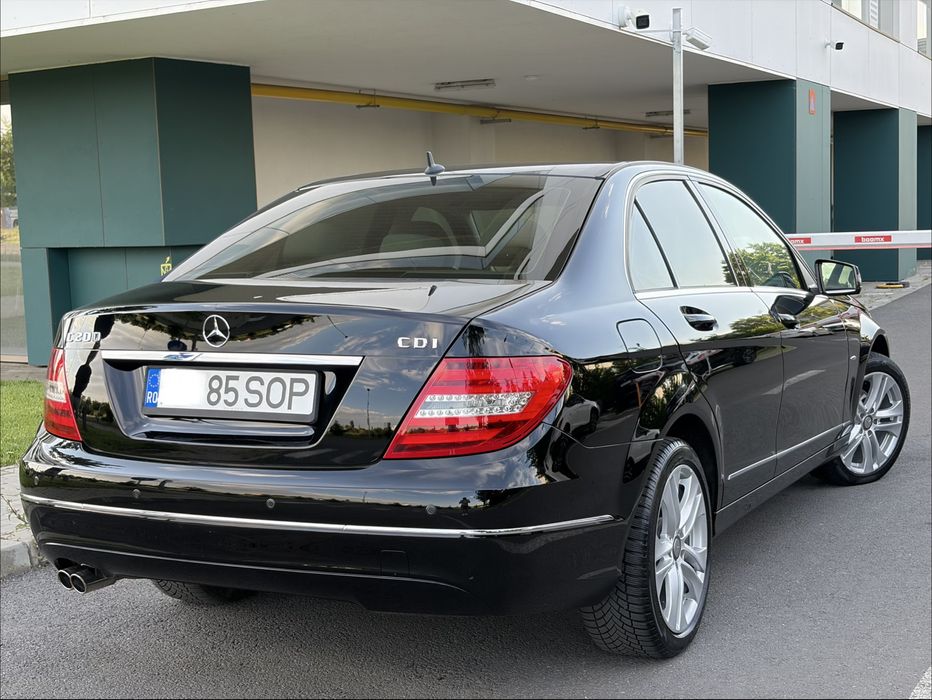 MERCEDES-BENZ C-Class 2012 — imagine 3
