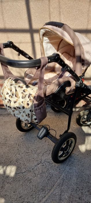 Продам коляску ADAMEX