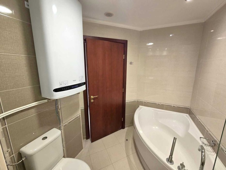 Продава се Двустаен апартамент в София, Гео Милев - 70 кв.м за 972 €/кв.м - Снимка #11