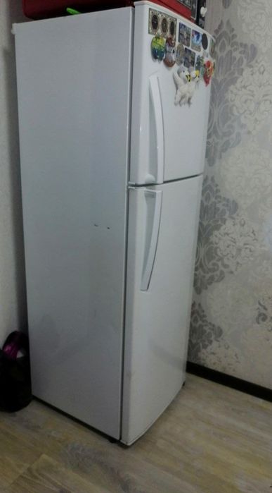 Продается холодильник