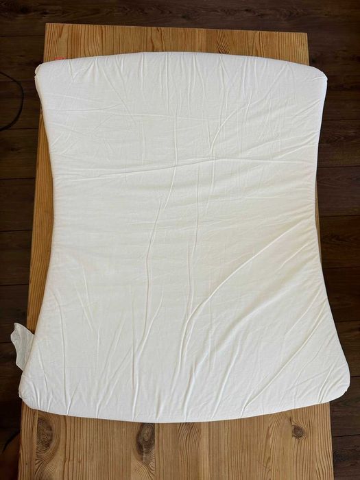 Повивалник / маса / шкаф за повиване Stokke Care