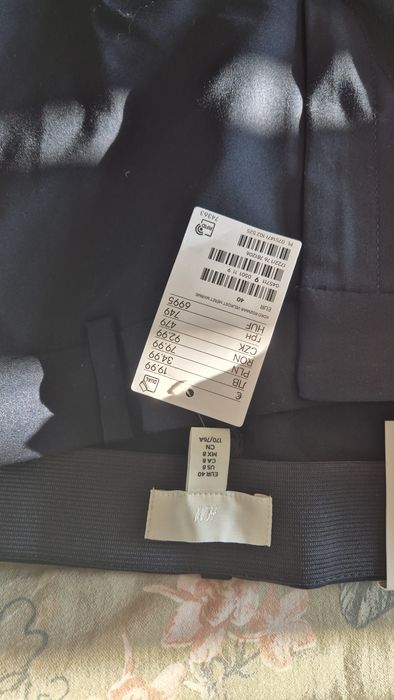 H&M панталон тип цигара размер L нов