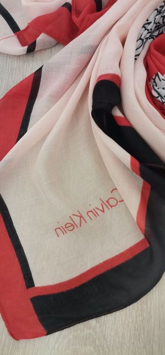 Calvin Klein дамски шал