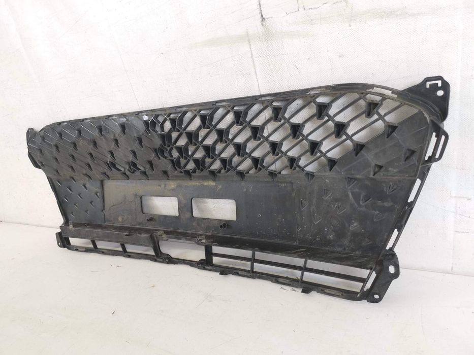 Долна решетка на предна броня Toyota Aygo X Cross Оригинална, в добро