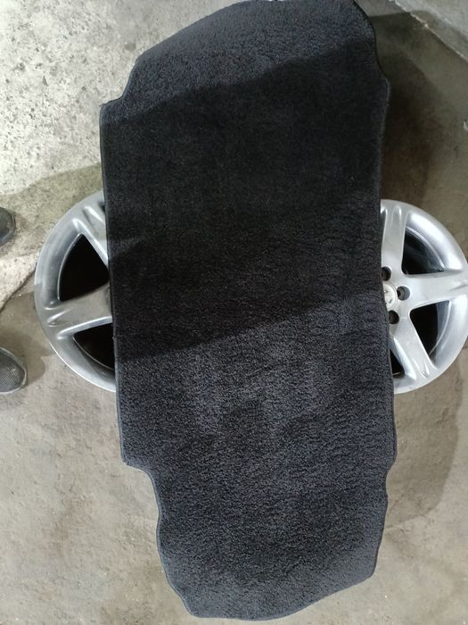 Продам ковёр багажника