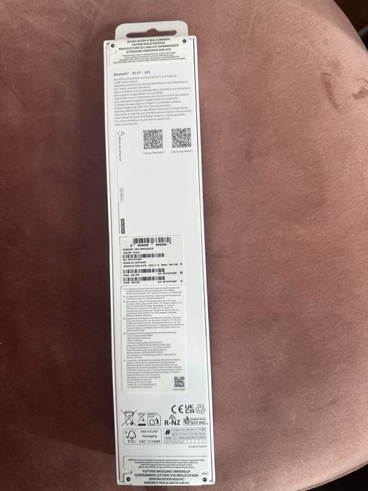 Чисто нов смарт часовник Samsung Galaxy watch 7