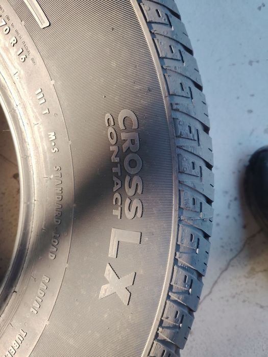 255 70 r16 continental cross contact lx