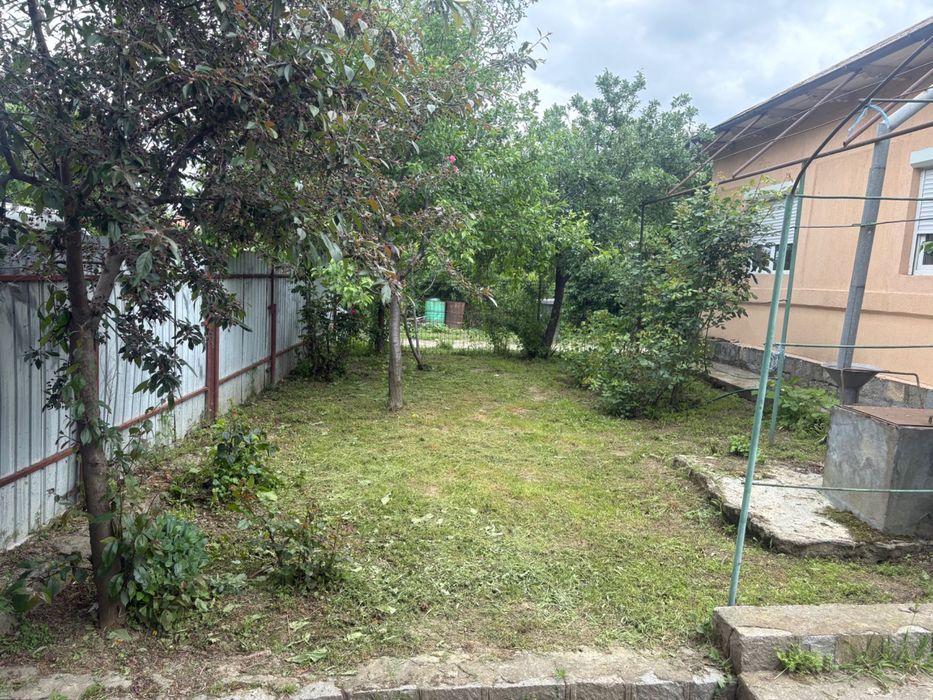 Casă de vânzare